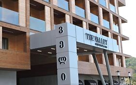 The Valley Residence